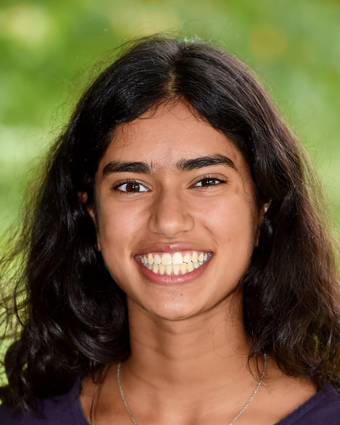 Rhea Kapur '21