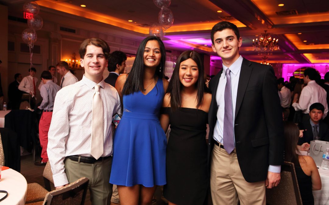 Students Celebrate Snowball at New Venue